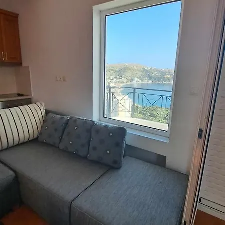 Eleni Apartment