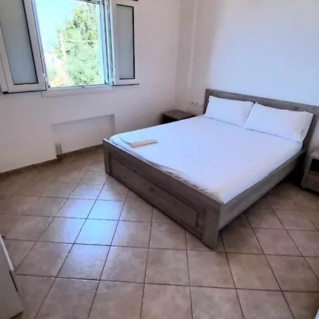 Eleni Apartment