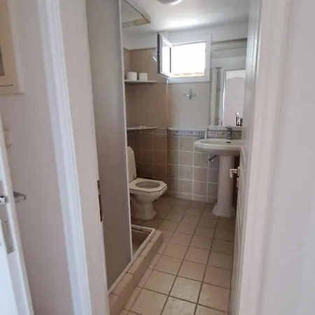 Apartament Eleni *