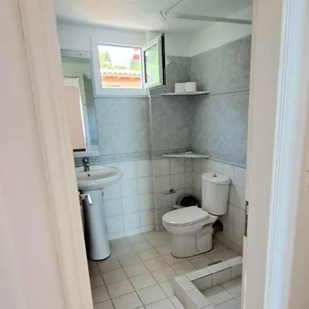 Apartament Eleni *