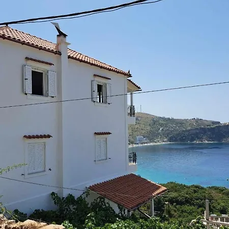 Apartament Eleni Himara